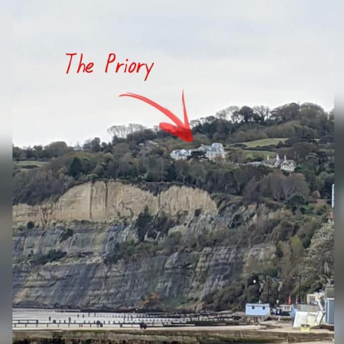 1 Bed Apartment - Sea View Shanklin Eksteriør bilde